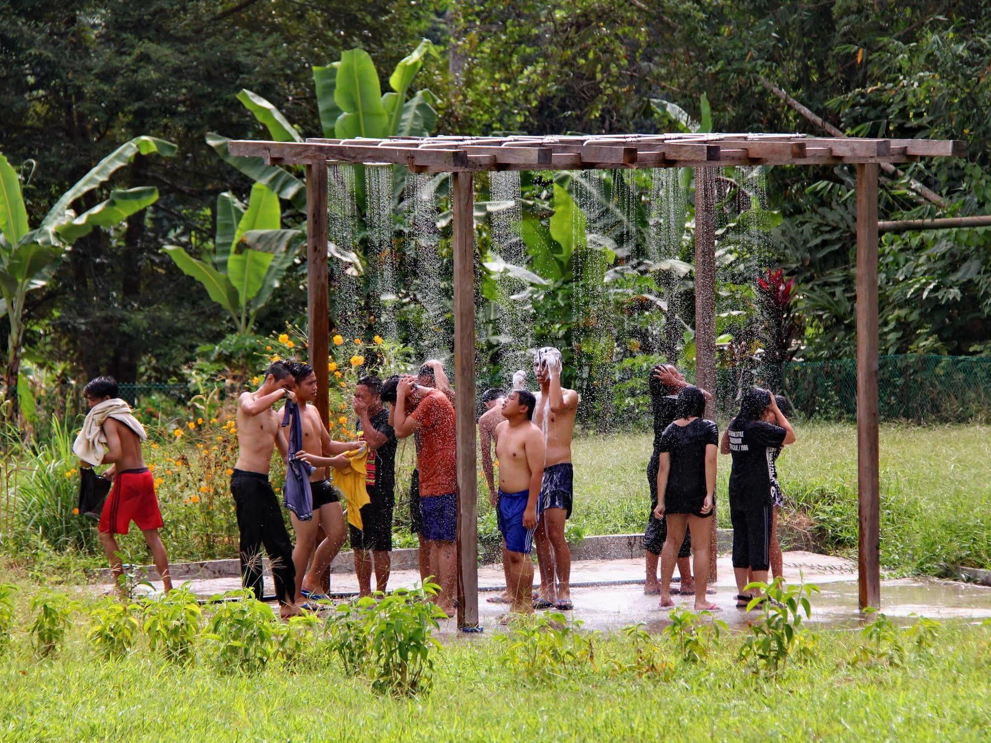 Kinabalu Poring Vacation Lodge Kampung Poring ภายนอก รูปภาพ
