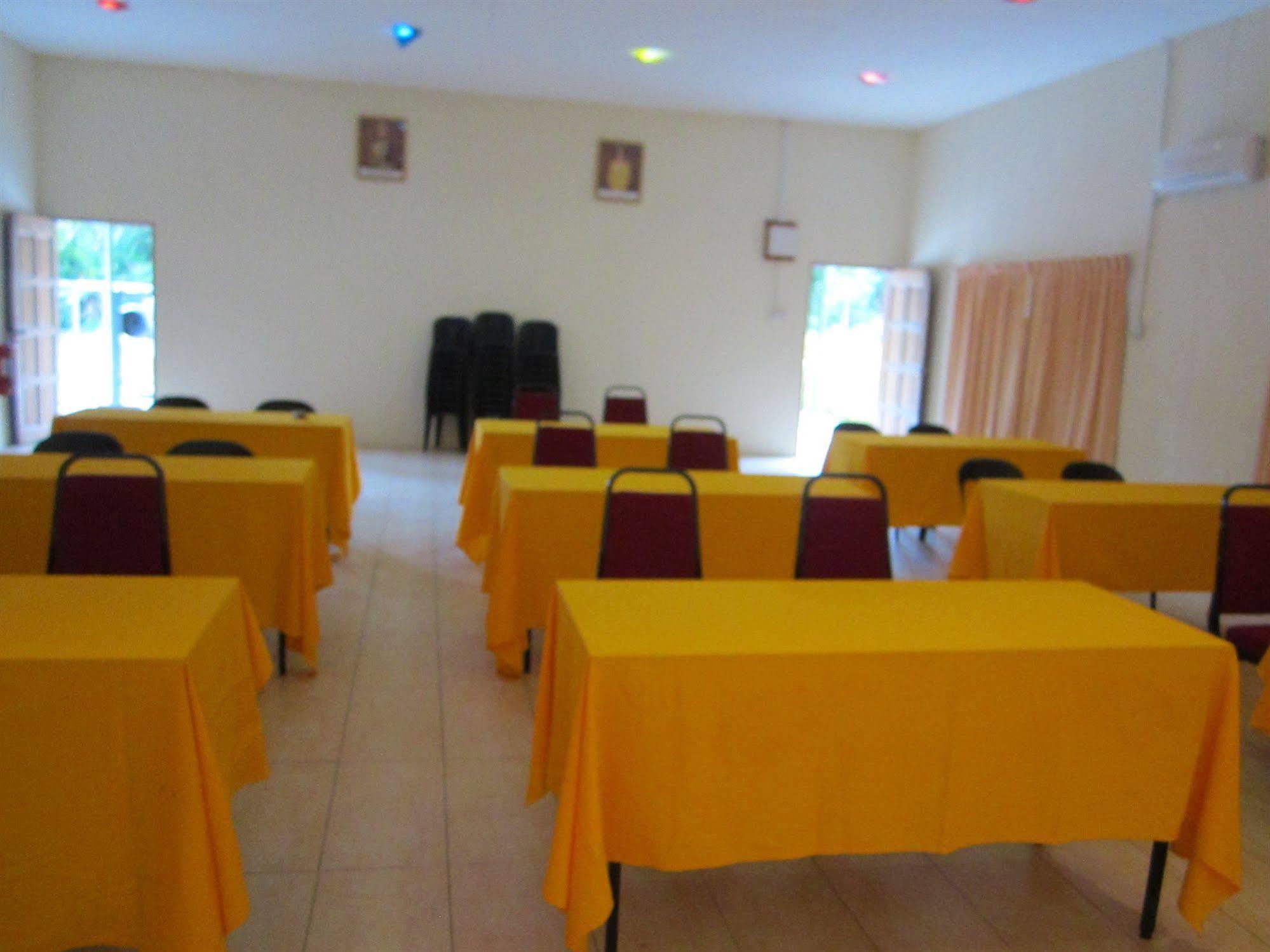 Kinabalu Poring Vacation Lodge Kampung Poring ภายนอก รูปภาพ