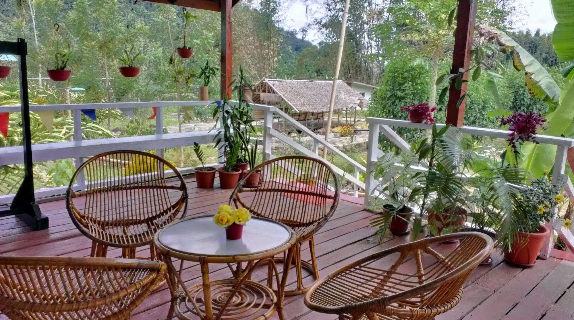 Kinabalu Poring Vacation Lodge Kampung Poring ภายนอก รูปภาพ